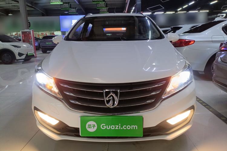 Used Baojun 310W 2017 1.5L Manual Comfort Version China V