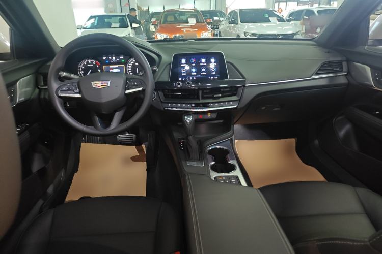 Used Cadillac CT4 2023 25T Luxury Model
