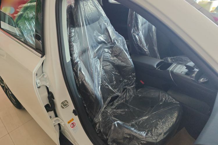 Used CHANGAN Eado 2025 Blue Whale 1.5T 500Bar Prestige Model
