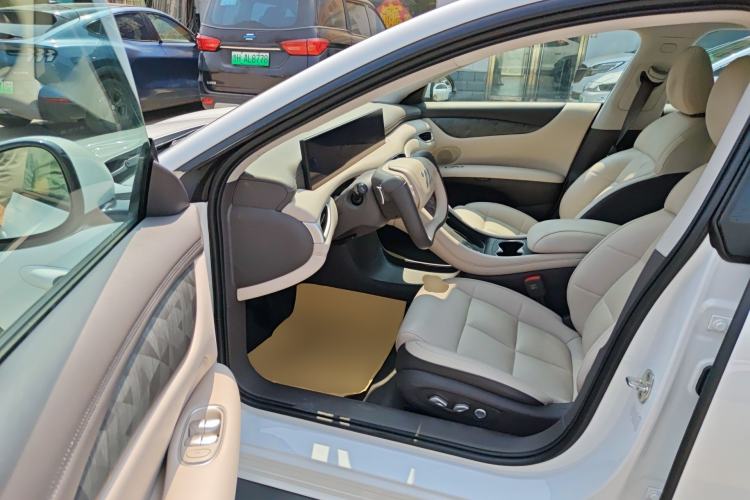 Used IM L6 2024 Max Standard Edition
