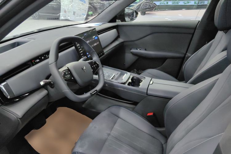 Used VOYAH COURAGE 2024 Four-Wheel Drive Global Edition
