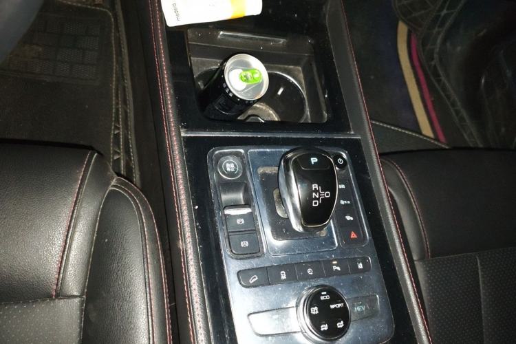 Used BYD Tang New Energy 2018 DM 2.0T All-Wheel Drive Smart Connect Advanced Model 7 Seats China V Emission Standard
