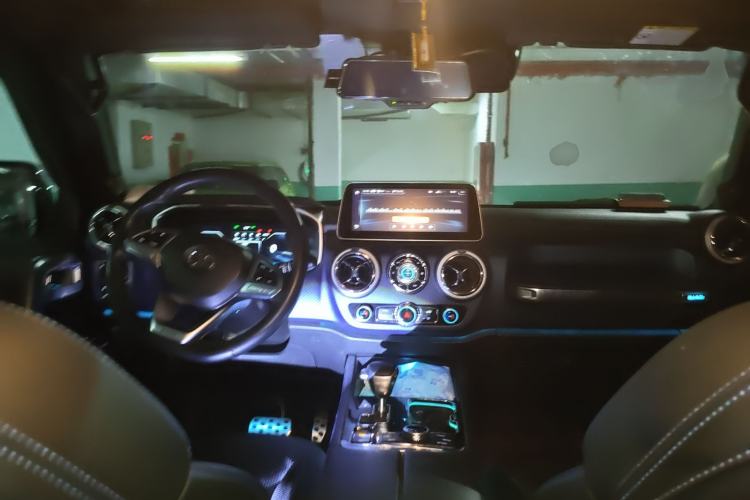 Used BAIC Off-Road BJ40 2018 PLUS 2.3T Automatic Four-Wheel Drive Flagship Version China V Emission Standard
