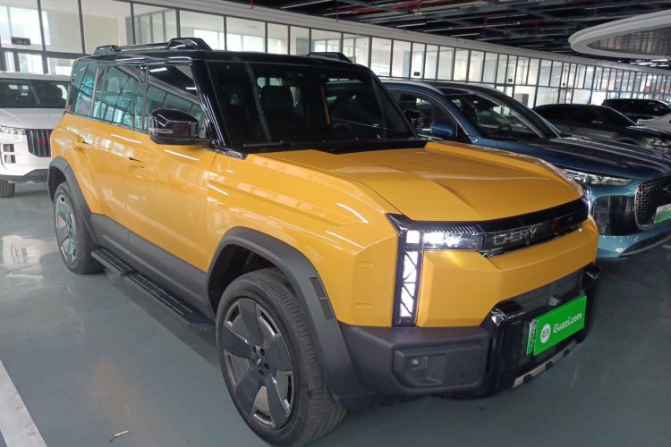 Used Chery Fulwin X3L 2025 Model 205 All-Wheel Drive High-Energy Edition Front Right 45 Deg