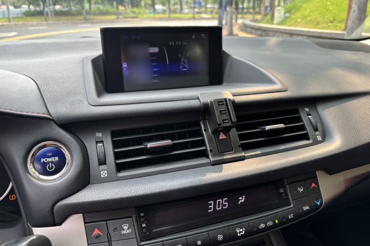 Used Lexus CT 2017 CT200h Comfort Edition Monochrome China V Standard