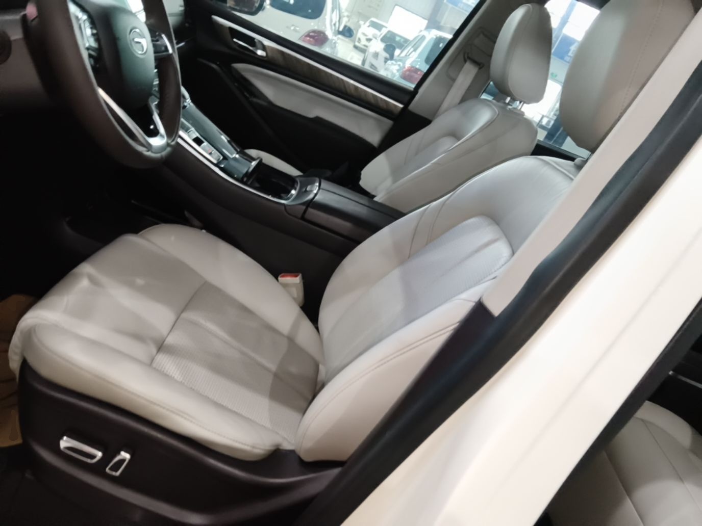 Avant de la voiture