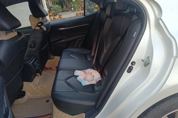 Used Toyota Camry 2019 2.0G Luxury Edition China VI Standard