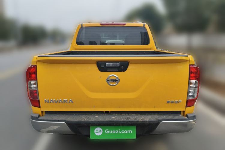 Used Nissan Navara 2021 2.5L Automatic 4x4 Premium Version QR25