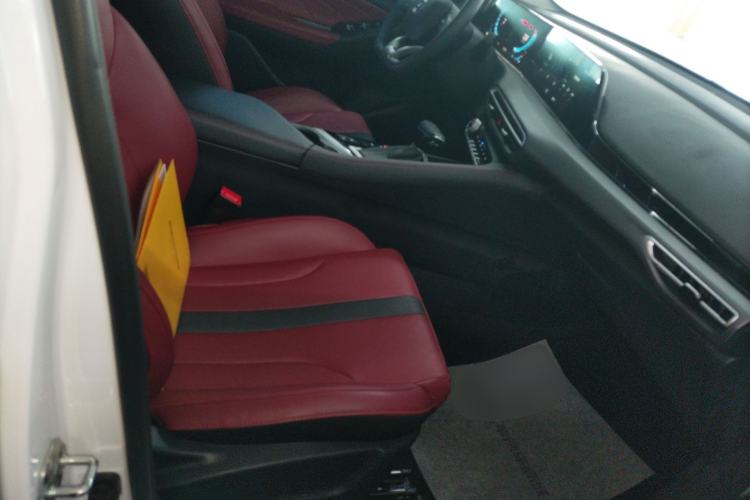 Used CHANGAN Eado 2021 PLUS Blue Whale NE 1.4T GDI DCT Prestige Model