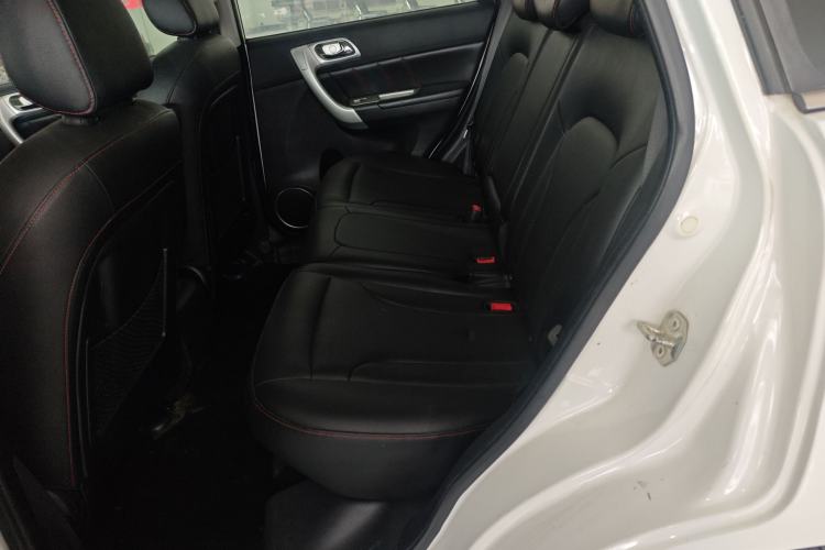 Used Haval H6 2016 Upgraded Model 1.5T Manual Two-Wheel Drive Elite Version