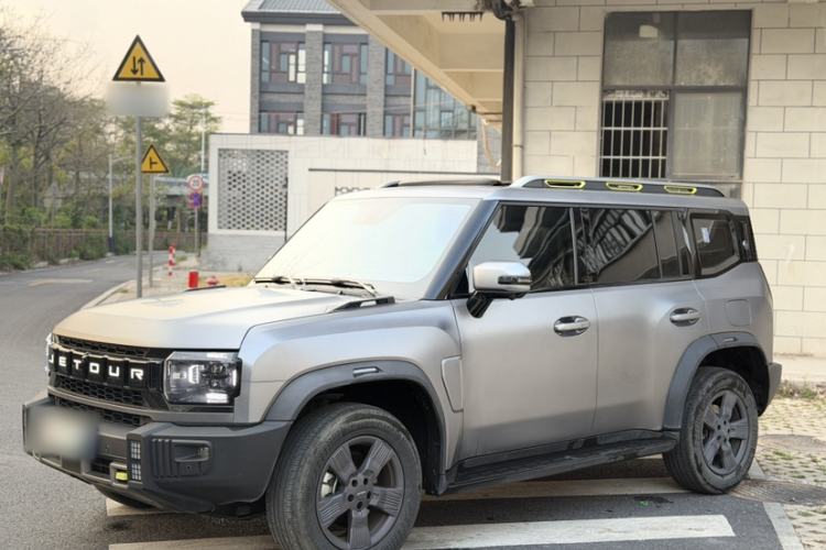 Used JETOUR Traveler 2023 1.5T Two-Wheel Drive Discovery PRO