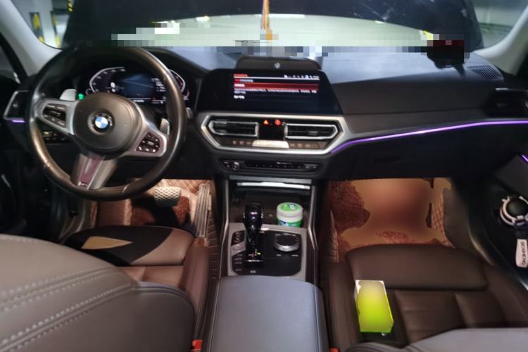 Used BMW 3 Series 2020 325i M Sport Night Edition package Center Console
