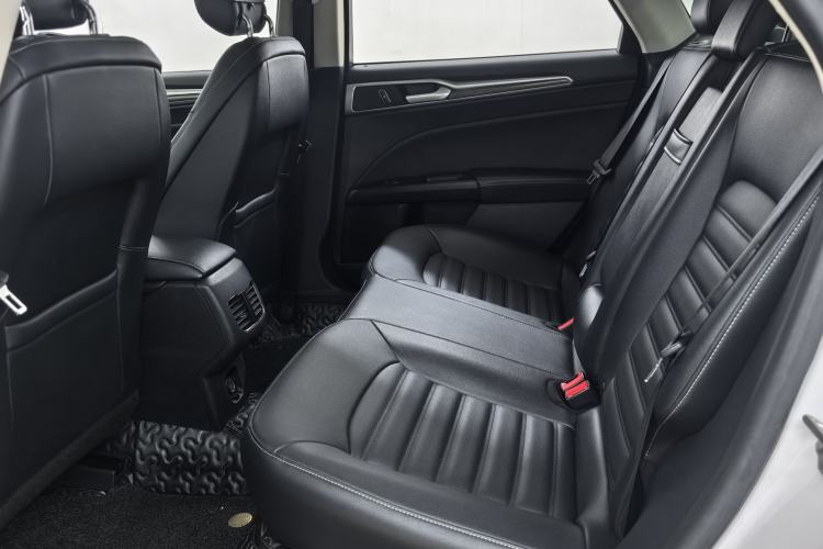 Used Ford Mondeo 2018 EcoBoost 180 Smart Control Fashion Model China V Standard
