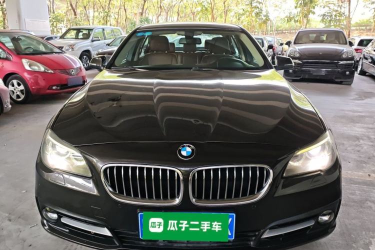 Used BMW 5 Series 2014 525Li Leading Model
