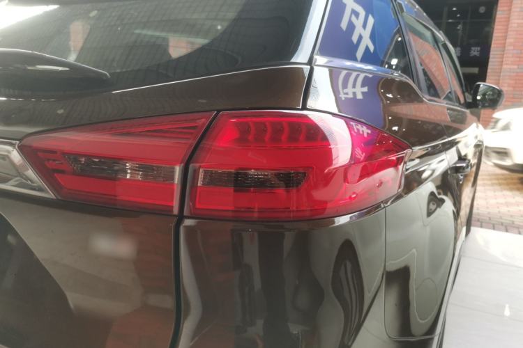 Used Geely Auto Emgrand X7 Sport 2016 1.8TD Automatic ZhiZun Version