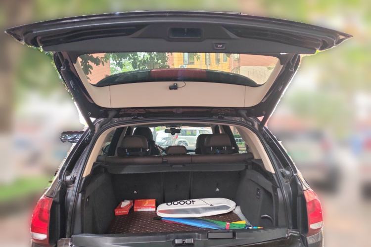 Used BMW X5 2015 xDrive28i
