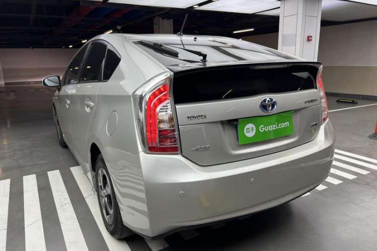 Used Toyota Prius 2012 1.8L Luxury Edition
