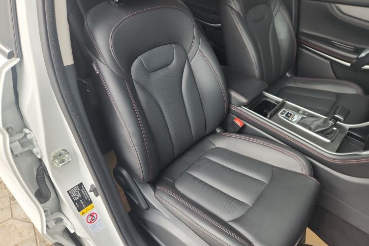 Used CHANGAN CS75 2022 Blue Whale Edition 1.5T DCT Luxury Model
