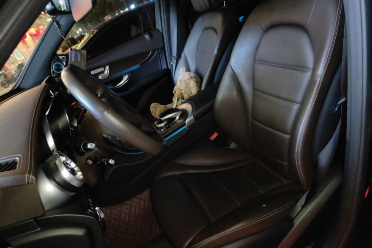 Used Mercedes-Benz GLC 2019 GLC 300 L 4MATIC Dynamic Model