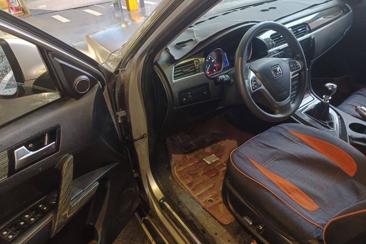 Used Zotye T600 2016 1.5T Manual Luxury Edition