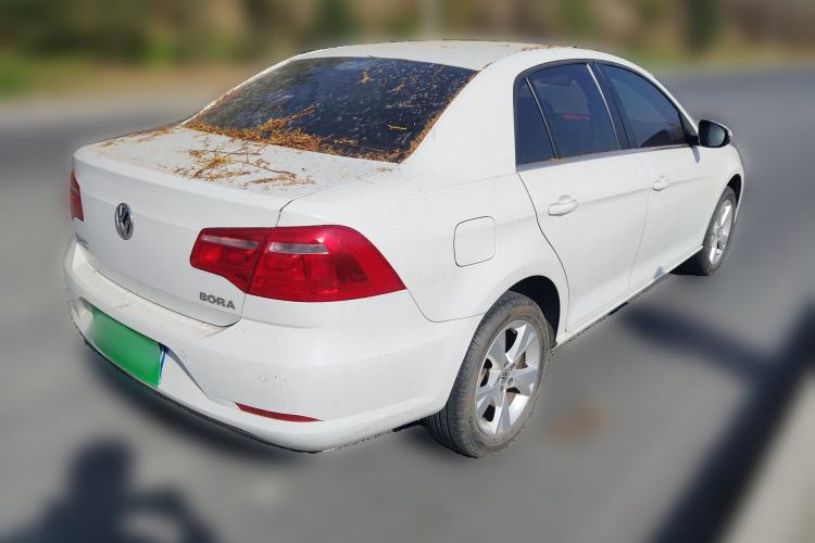 Used Volkswagen Bora 2015 Value Edition 1.6L Automatic Comfort Version