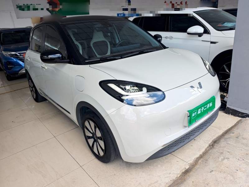 Used Wuling Bingo 2023 333 km Lingxi Connected+ Version — 3