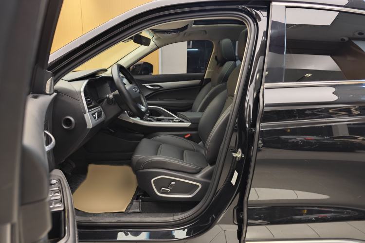 Used Geely Auto Monjaro New Energy 2019 Updated 400T YAOXINGER Pure Electric Range of 56 KM
