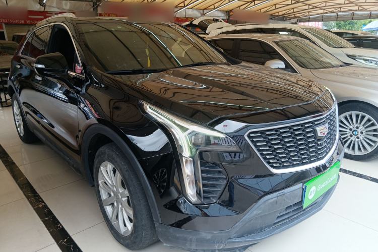 Used Cadillac XT4 2020 Revised Version 28T Two-Wheel Drive Tech Edition Front Right 45 Deg