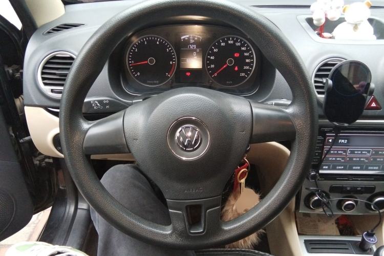 Used Volkswagen Lavida 2013 Classic 1.6L Manual Fashion Edition