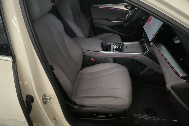 Used BYD Seal 07 DM-i 2025 Intelligent Driving Version DM-i 1.5L 125 km Prestige Edition
