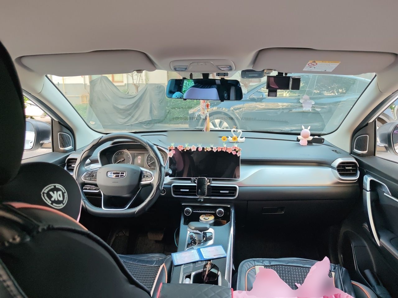 Geely Auto Coolray 2024 1.5T DCT Longteng Edition — снимка 9