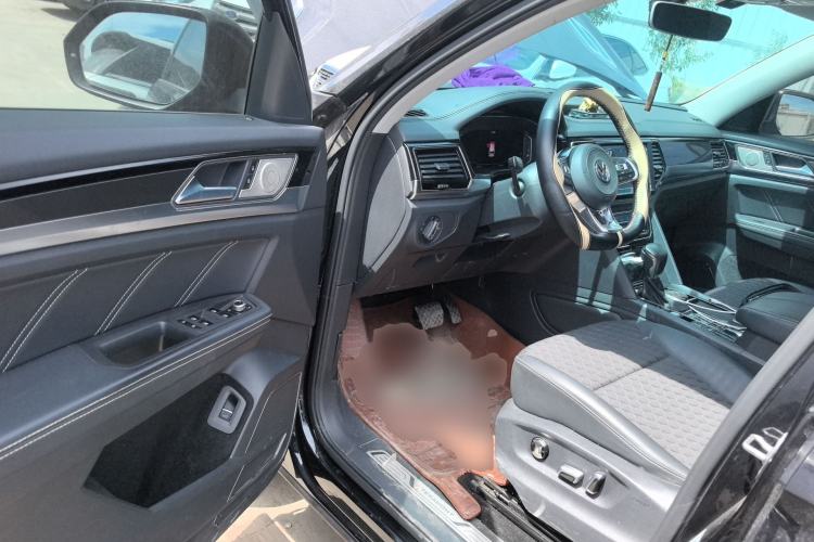 Used Volkswagen Teramont X 2020 Facelifted 330TSI Two-Wheel-Drive Luxury Edition Driver Seat