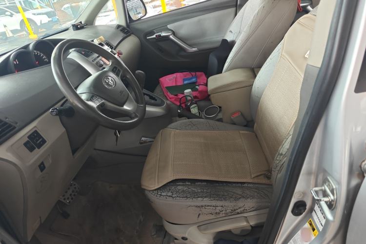 Used Toyota Verso 2012 180E CVT Elite Multi-Function Version
