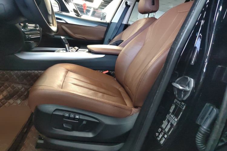 Used BMW X5 2016 xDrive35i parallel import
