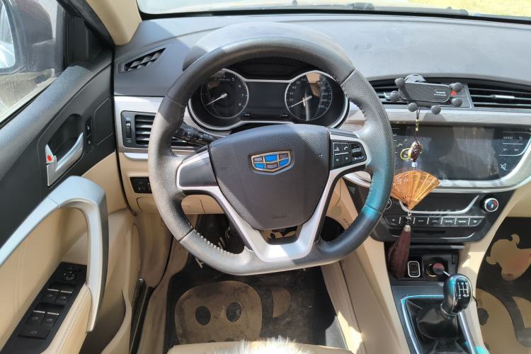 Used Geely Auto Emgrand 2016 Sedan 1.5L Manual Luxury Model
