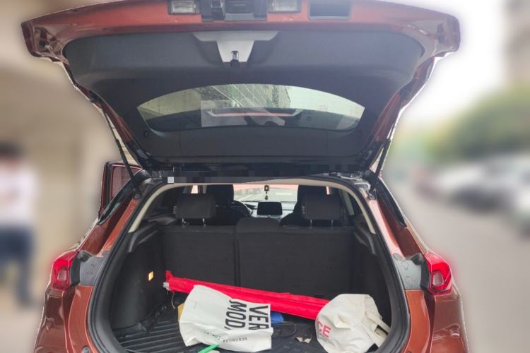 Used Buick Encore 2020 20T CVT Elite Edition Trunk