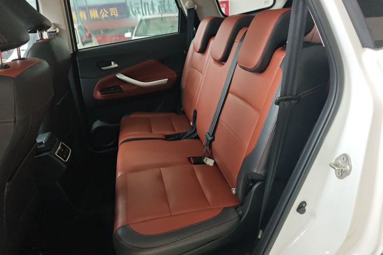 Used HYOSOW S3 2016 S3L 1.5L Manual Prestige Edition
