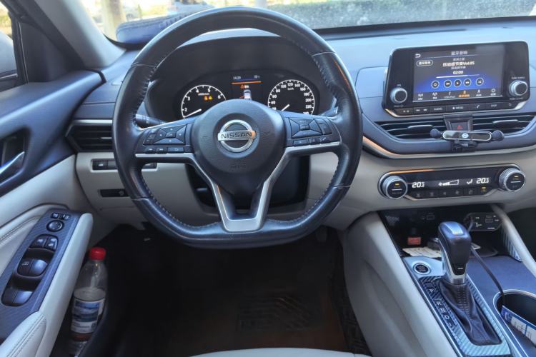 Used Nissan Teana 2019 2.0L XL Comfort Edition Steering Wheel