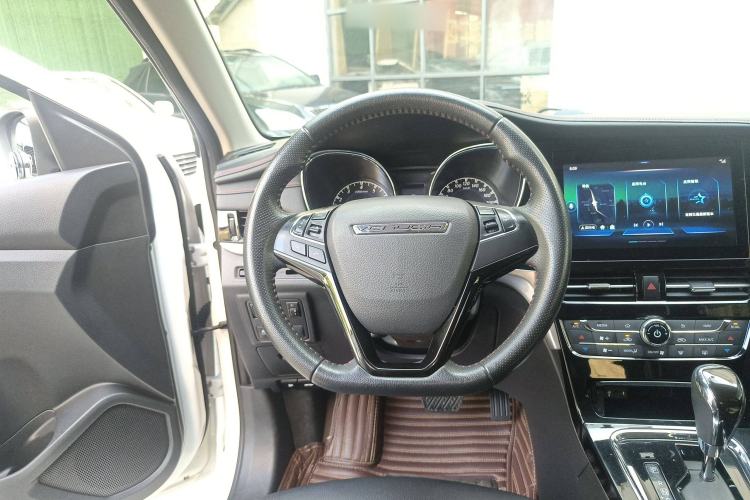 Used Venucia T70 2019 2.0L CVT Enjoy Edition China V Standard