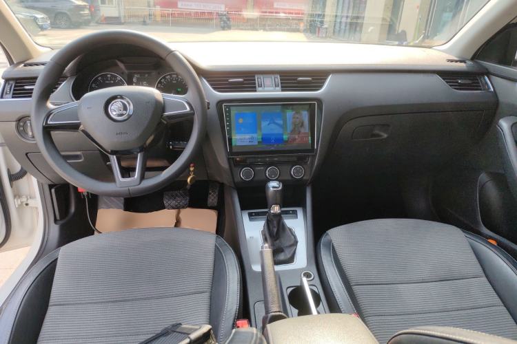 Used Skoda Octavia 2017 1.6L Automatic Chuanxing Edition