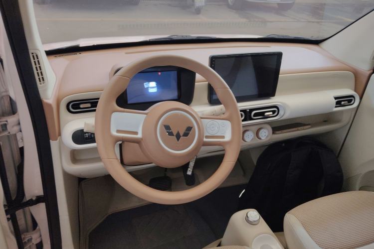 Used Wuling Hongguang MINIEV 2024 3rd Generation 215km Youth Edition