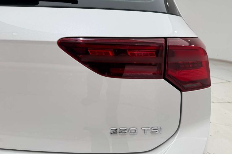 Used Volkswagen Golf 2021 280TSI DSG R-Line Exterior 8