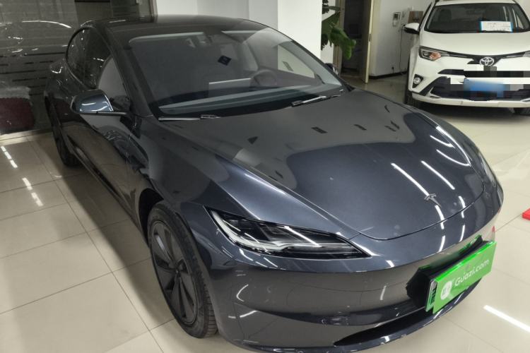 Used Tesla Model 3 2025 Model Revised Long-Range Rear-Wheel-Drive Version Front Right 45 Deg