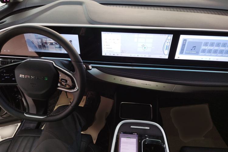 Used SAIC MAXUS G90 2023 2.0T Interstellar Six-Seater Version