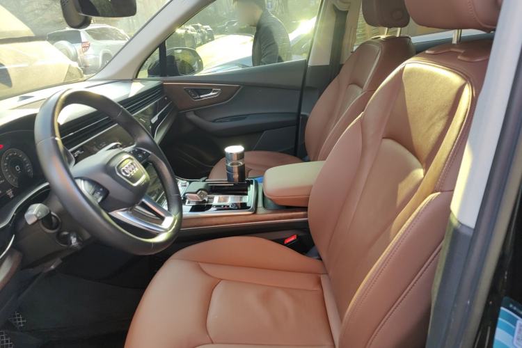 Used Audi Q7 2021 45 TFSI quattro S line Sport model