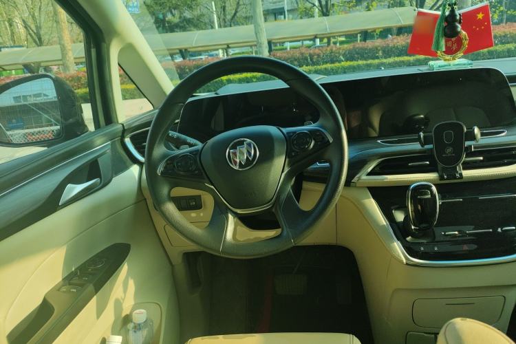 Used Buick GL8 2023 ES Lu Zun Comfort Model Steering Wheel
