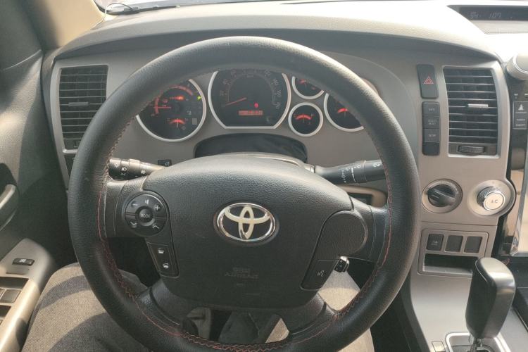 Used Toyota Tundra 
