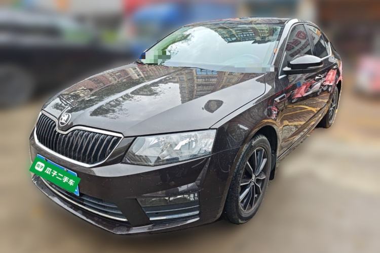 Used Skoda Octavia 2016 1.6L Manual Smart Drive Version