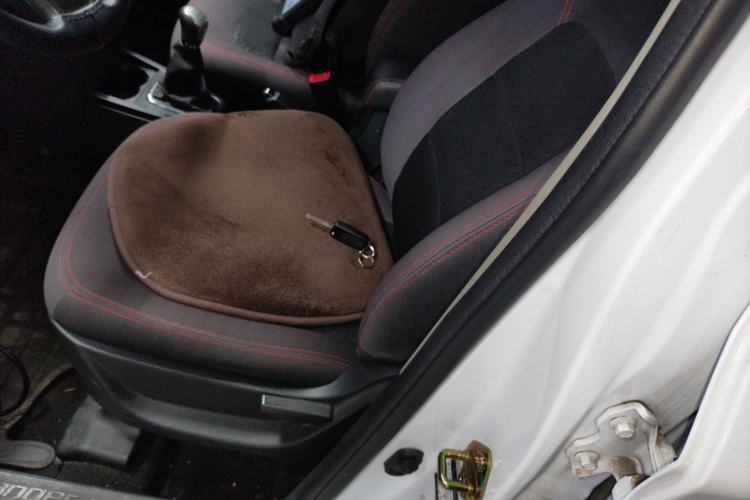 Used FAW Yingzhi G3 2016 1.5L Manual Comfort Edition Left Front Seat