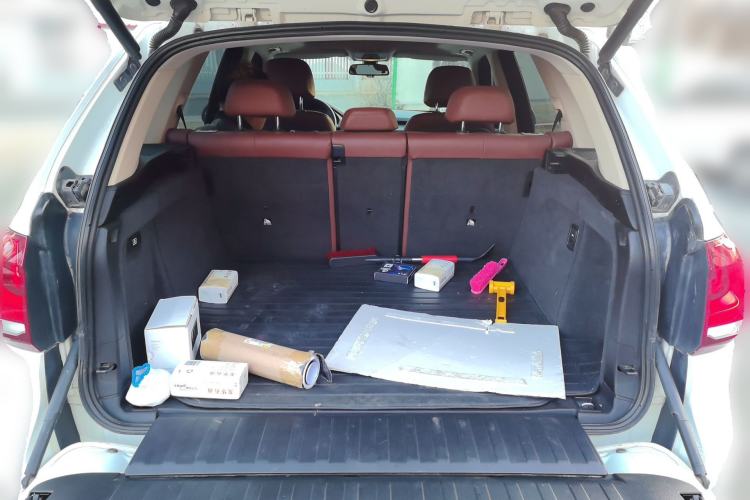Used BMW X5  Trunk